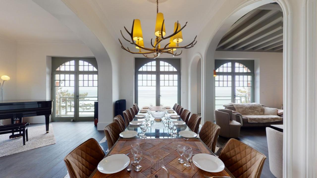 غرانفيل Les Roches Grises, Luxueuse Villa Face Mer, 4Etoiles, Spa Et Jardin Panoramique, Societe La Clef Decamp المظهر الخارجي الصورة